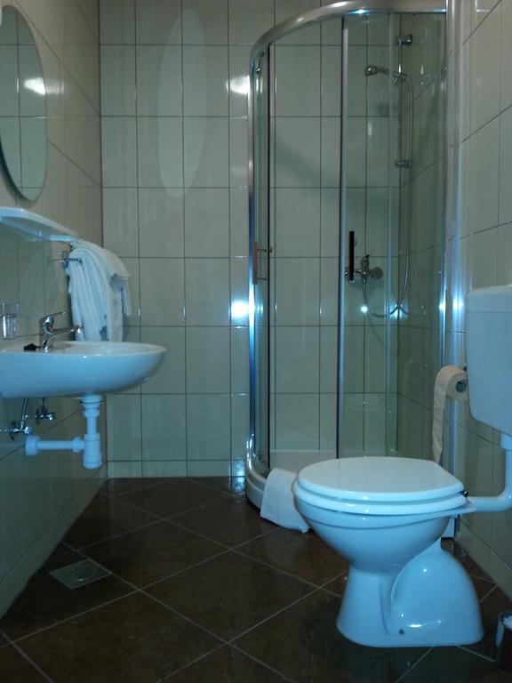 Hotel Gacka Otocac Ruang foto